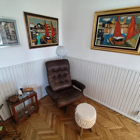 Retrospektiv Ferienhaus *